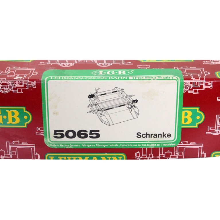 LGB Lehman 5065 Schranke Train Crossing Gate: Est. $ 25 - 50 LGB Lehman 5065 Schranke Train Crossing Gate. In orginal box.