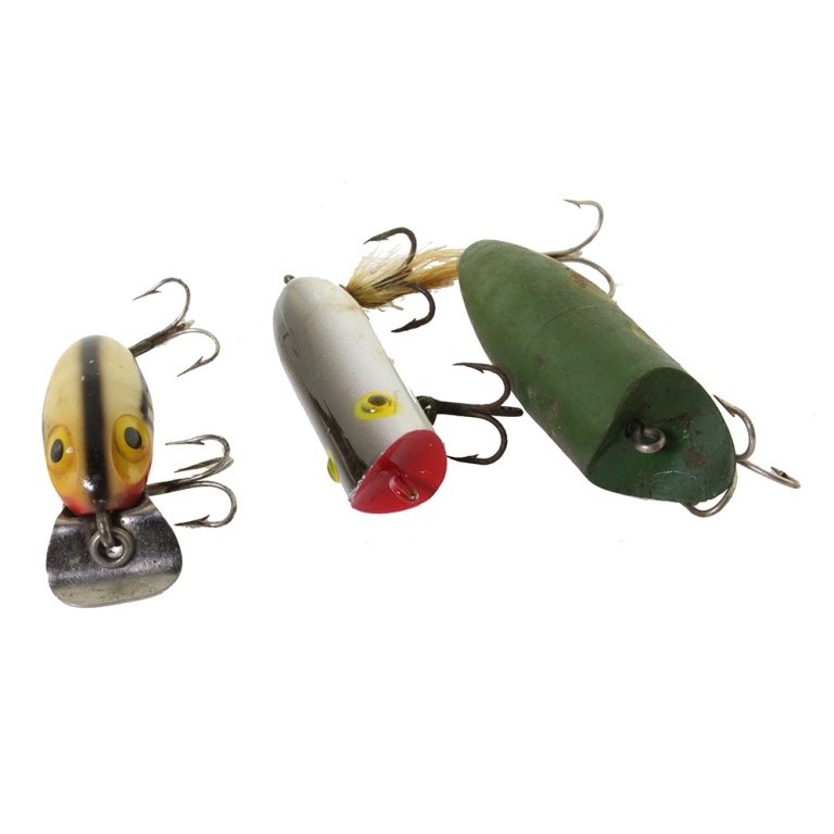 Lot of 3 Vintage Fishing Lures: Est. $ 20 - 30 Lot of 3 Vintage Fishing Lures.