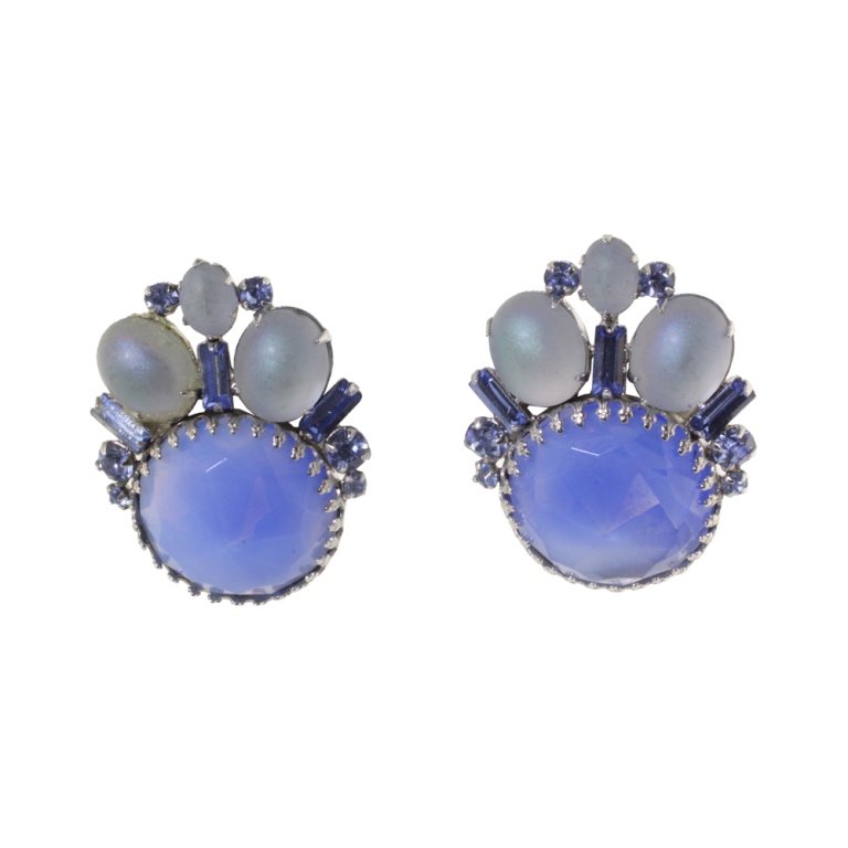 Hattie Carnegie Earrings (1 of 2)
