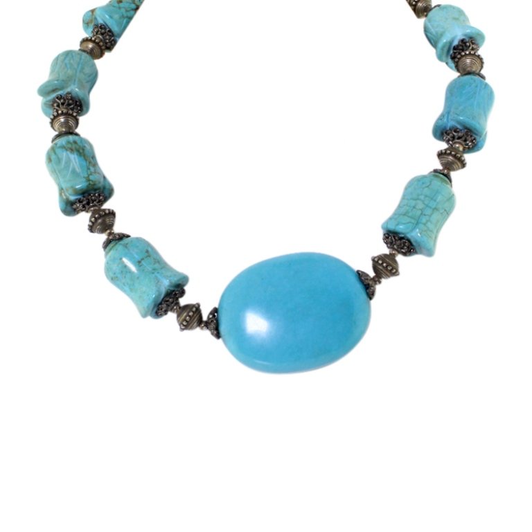 Carved Turquoise Style Beaded Necklace (1 of 2)