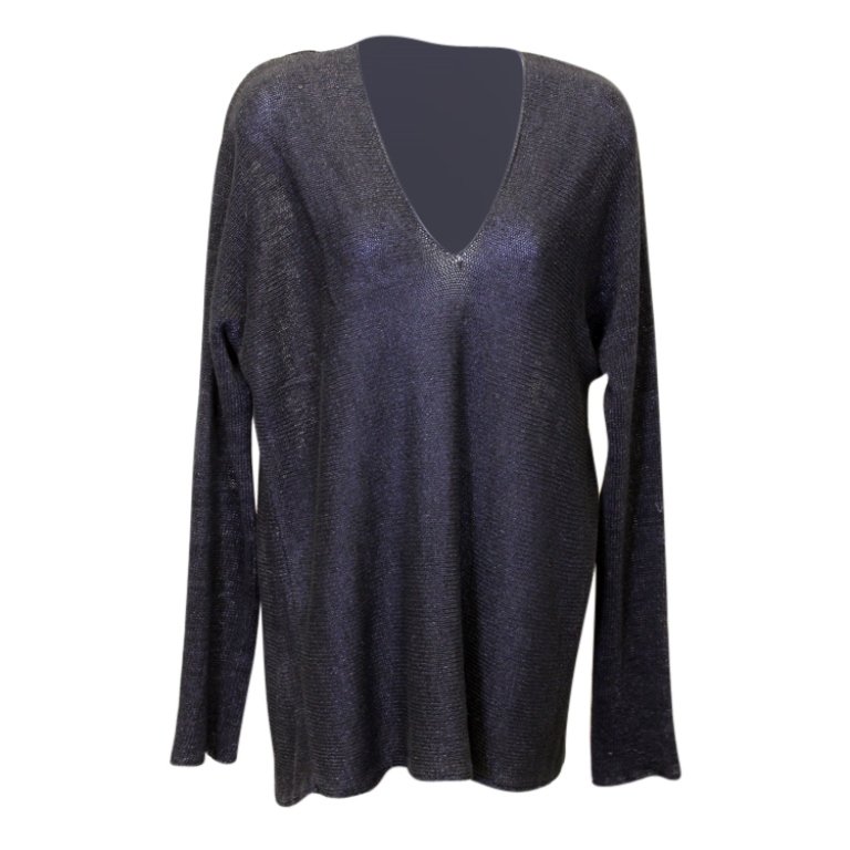 Ladies Vince. Sweater: Est. $ 75 - 150 Ladies Vince. Sweater. Marked Vince. Size M. Unknown material (no tag). Bust is 40 and length is 28 inches long. Good condition.