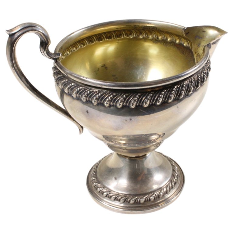 Rogers Sterling Weighted Creamer (1 of 4)