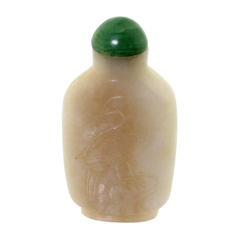 Chinese White Jade Snuff Bottle (1 of 2)