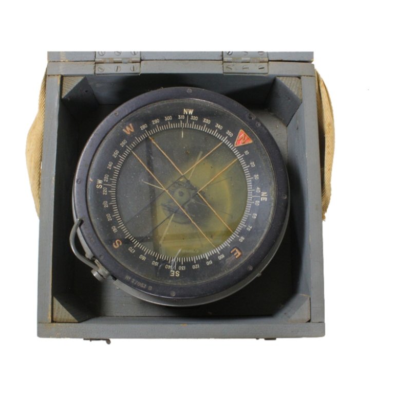 World War 2 P-10 Bombers Compass (1 of 3)