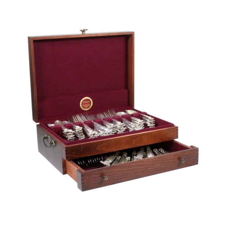 81 Piece Wallace Sterling Romance of the Seas (1 of 1)