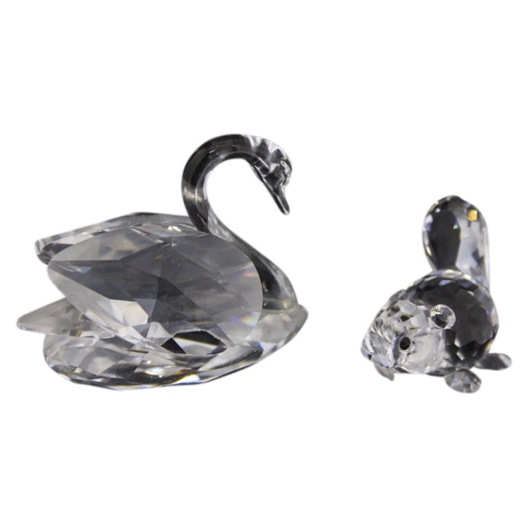 Swarovski Swan and Beaver (1 of 3)