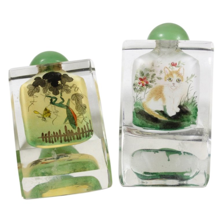 Set of 2 Asian Hand Painted Snuff Bottles (1 of 3)