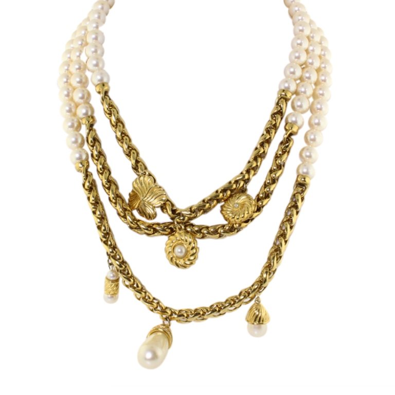 Givenchy Faux Pearl Necklace (1 of 3)