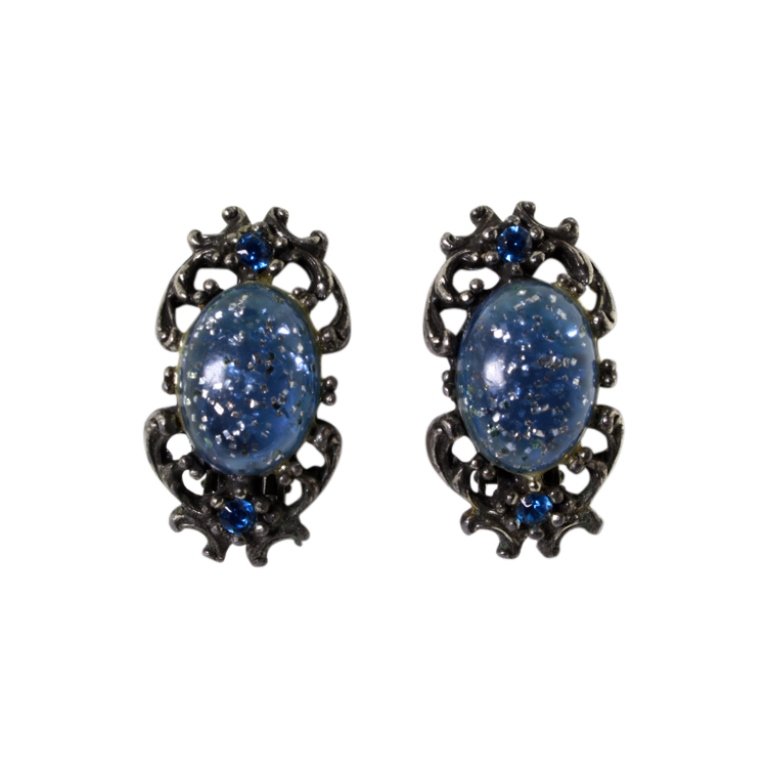 Vintage Costume Clip Style Earrings (1 of 1)