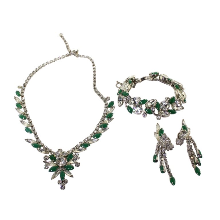 Delizza and Elster Juliana Parure (1 of 6)