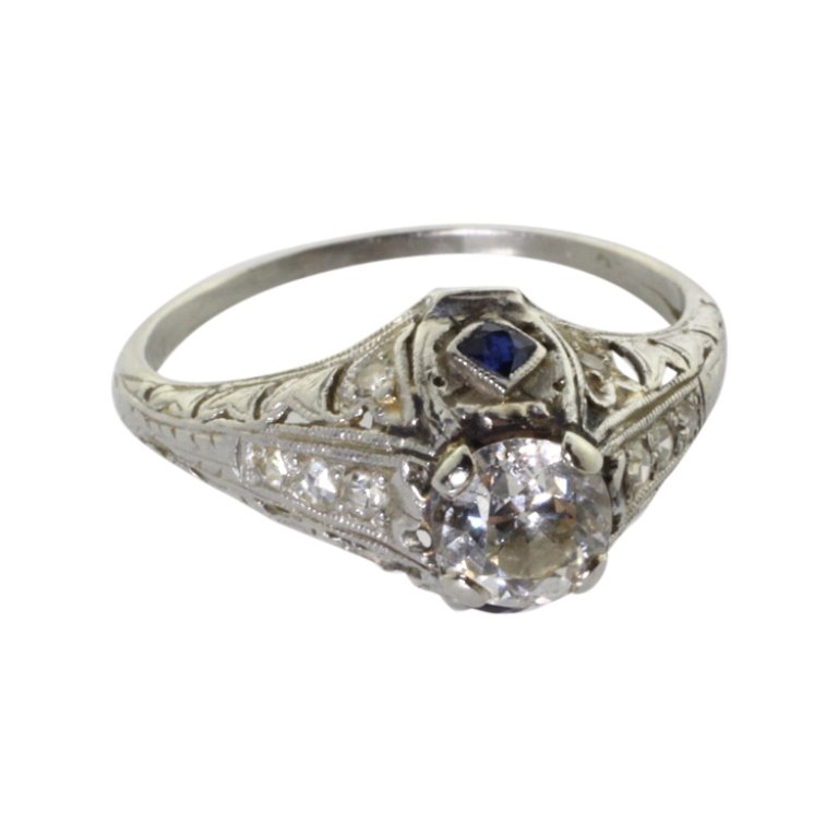 Vintage Diamond and Sapphire Ring in Platinum (1 of 3)