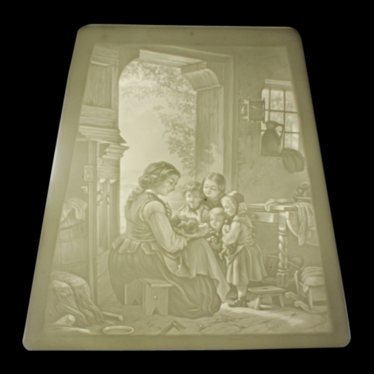 PPM Porcelain Mother with Children Lithophane (1 of 3)