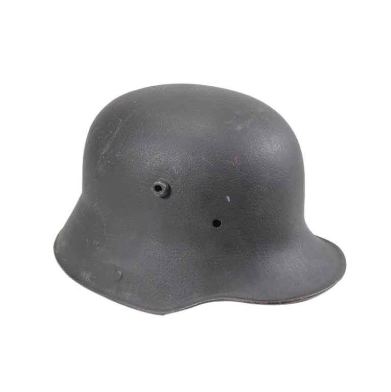 German M17 WWI Helmet (1 of 3)