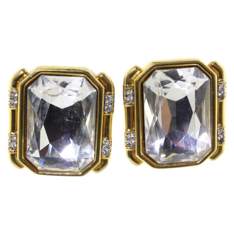 Swarovksi Crystal Earrings (1 of 2)