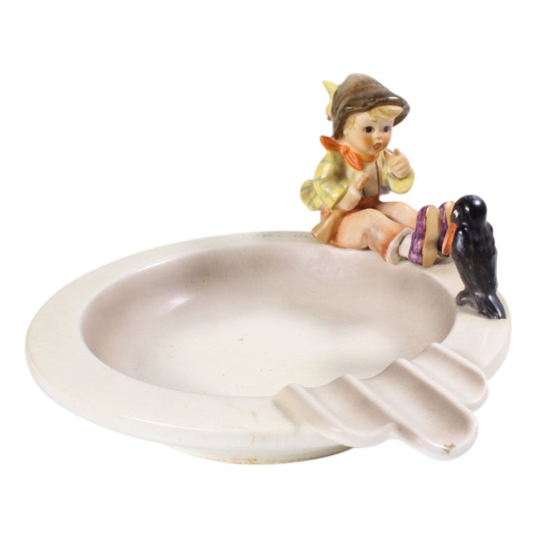 Singing Lesson Hummel Ashtray (1 of 3)