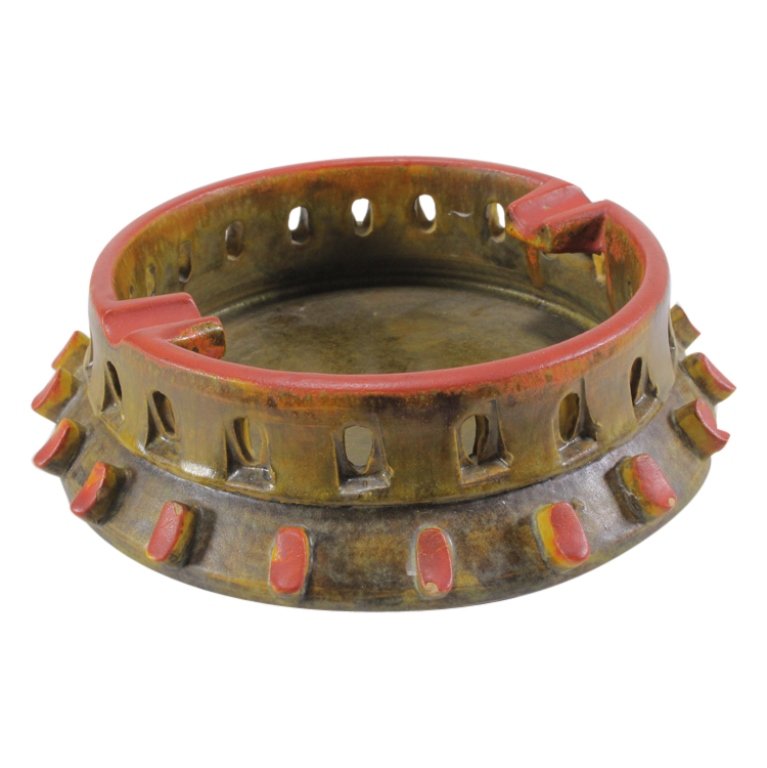 Raymor Alvino Bagni Cigar Ashtray: Est. $ 50 - 70 Raymor Alvino Bagni Cigar Ashtray. A mid century modern Alvino Bagni designed cigar ashtray as sold by Raymore. Measures 3 inches tall and 9 inches across some flea bites but appear to