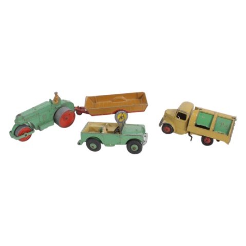 Vintage Dinky Toys (1 of 8)