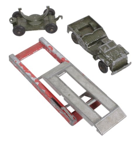 Vintage Tootsie Toy Metal Vehicles & Accessories (1 of 5)