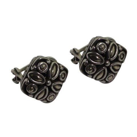 John Hardy Kawung Earrings Sterling & 18k Gold: Est. $ 150 - 300 John Hardy Kawung Earrings Sterling & 18k Gold. 18k yellow gold and sterling. 11.9 gr. French clip style. .50 inches wide. Marked 18k, .925 and John Hardy mark.