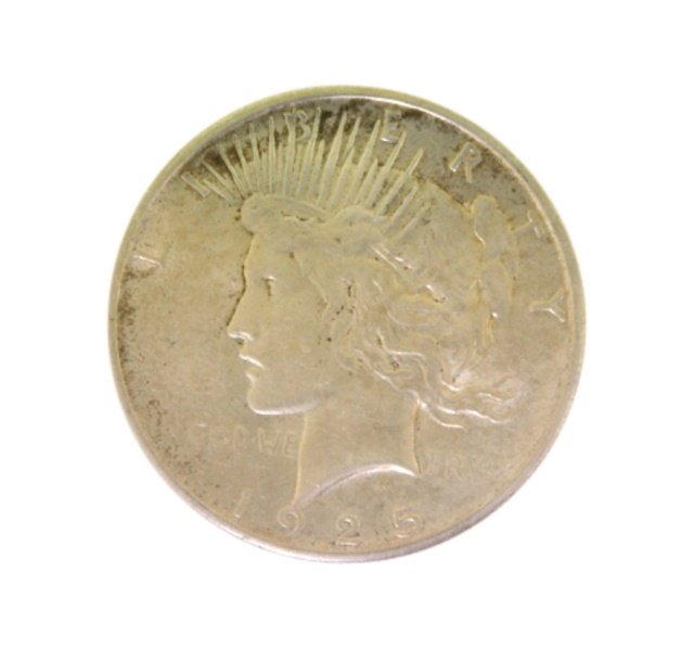 1925 Peace Silver Dollar: Est $20 - 40 1925 Peace Silver Dollar.