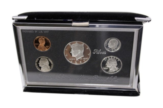 1997 US Mint Premier Silver Proof Set (1 of 2)