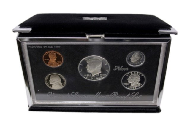 1995 US Mint Premier Silver Proof Set (1 of 2)