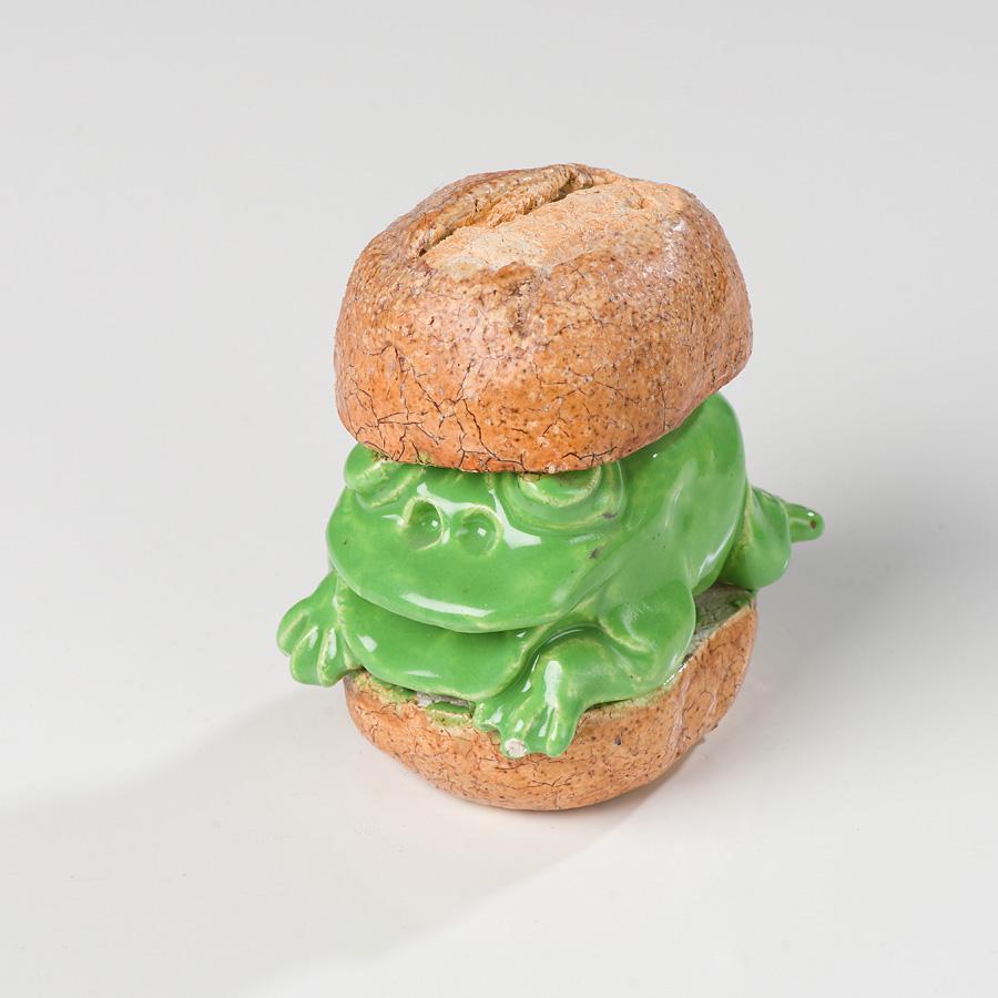 David Gilhooly Frog Bun (1 of 2)