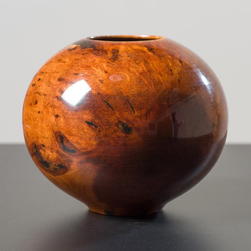 Philip Moulthrop Wild Cherry Vessel: Philip Moulthrop (American, b. 1947) Wild Cherry Vessel Cherry burl wood 7.75 x 9.25 x 9.25 (in) Engraved PCM Philip C Moulthrop, base Engraved Cherry Burl Prunus serotina and artist's number 321-021,