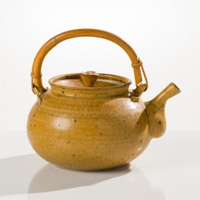 Kurt Weiser Teapot with Bamboo Handle