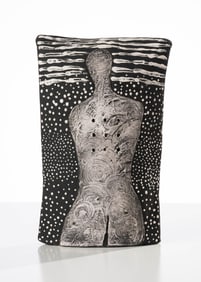 Anita Fields Man Shape / Earth Shape, 2002