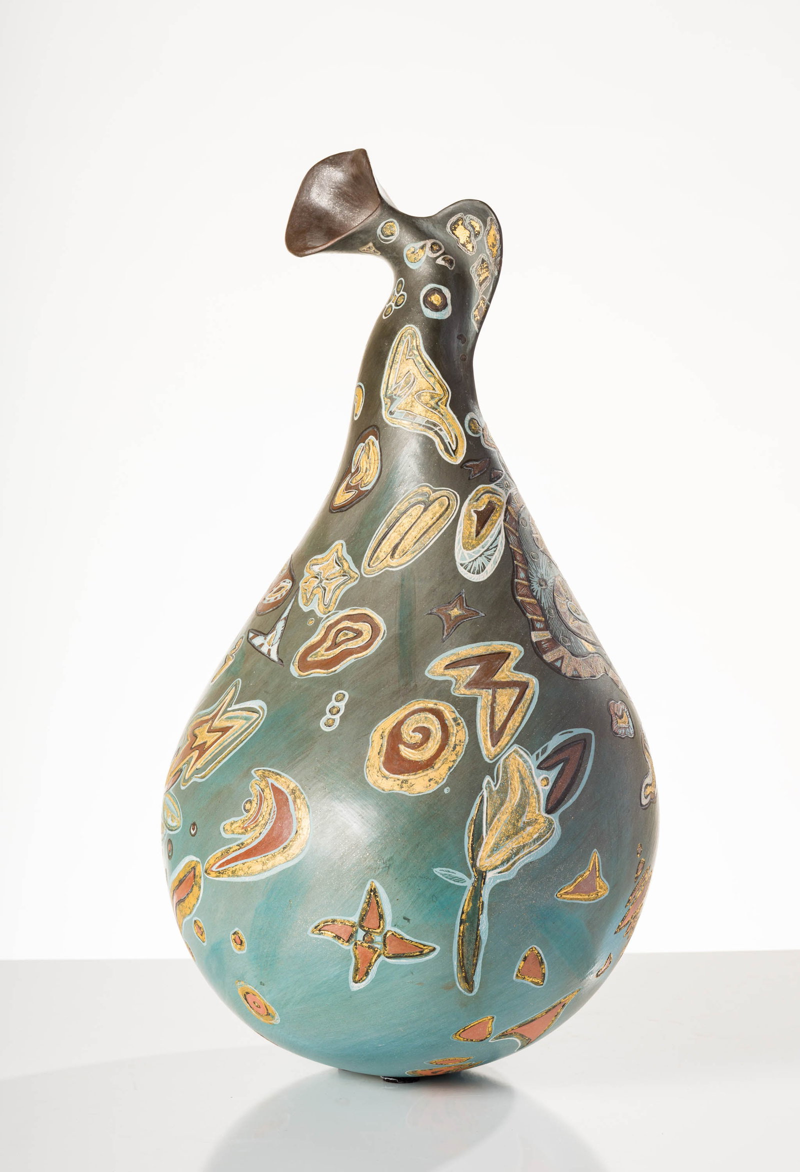 Glen Nipshank Vessel, 1990: Glen Nipshank (Canadian, 20th/21st Century) Vessel, 1990 Earthenware 27 x 15 x 14 (in) Signed and dated Glen Nipshank 90, bottom Provenance: Collection of Midge and Jerry Golner, Phoenix, Arizona.