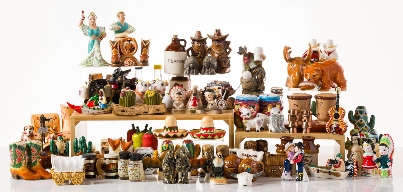 Various Artists (62) Salt and Pepper Shaker Collection (1 of 12)