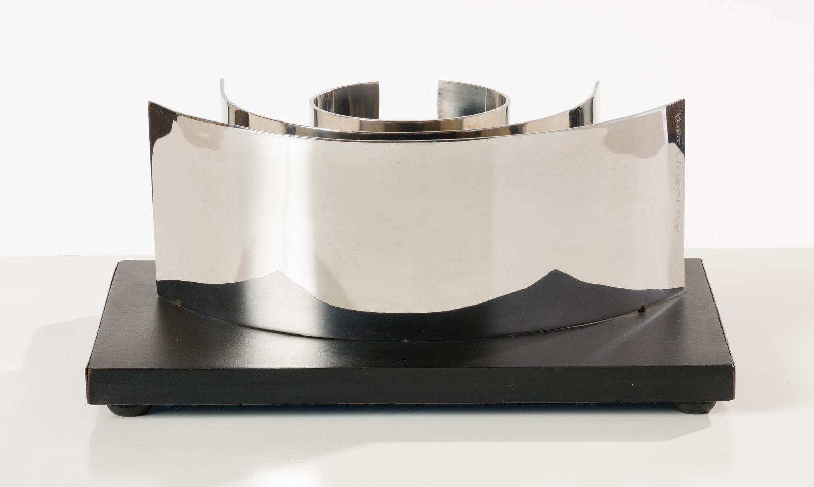 Kurt Larisch Untitled (1 of 6)