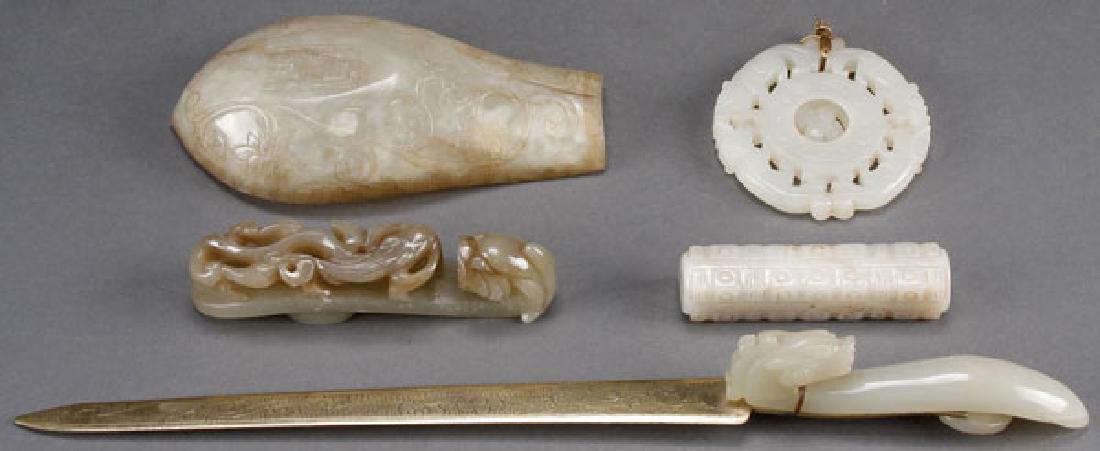 5 PIECE CHINESE CARVED WHITE JADE (1 of 7)