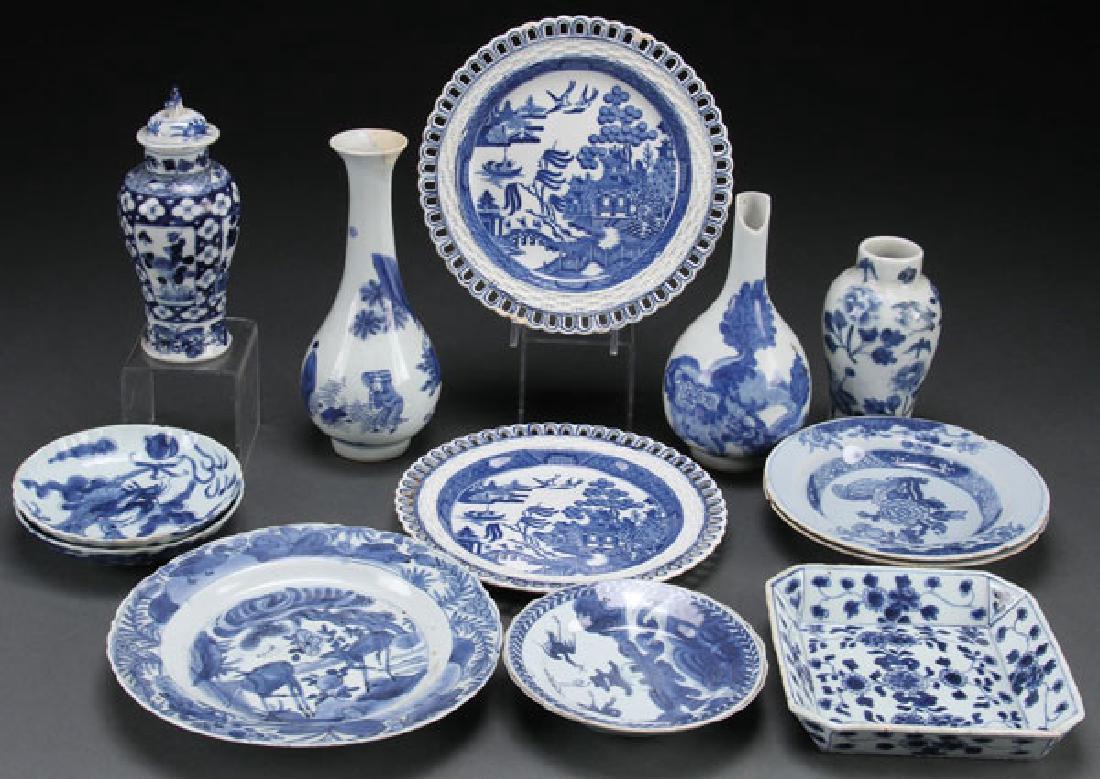 10 CHINESE EXPORT BLUE WHITE PORCELAIN PLATES (1 of 10)