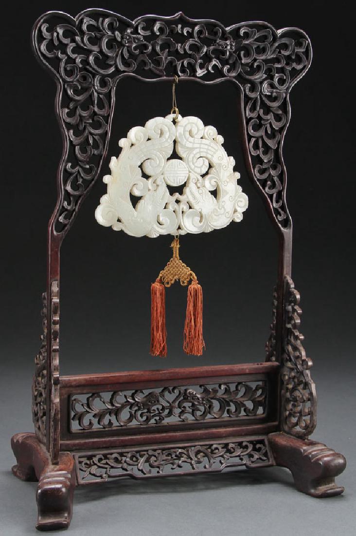 A CHINESE HANGING WHITE JADE CHIME ORNAMENT (1 of 7)