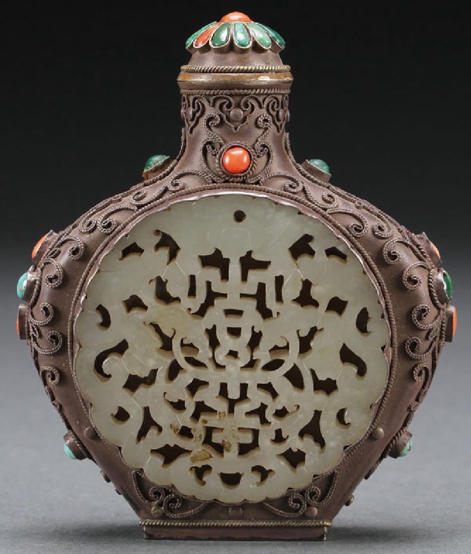A MONGOLIAN SILVER AND JADE SNUFF BOTTLE (1 of 4)