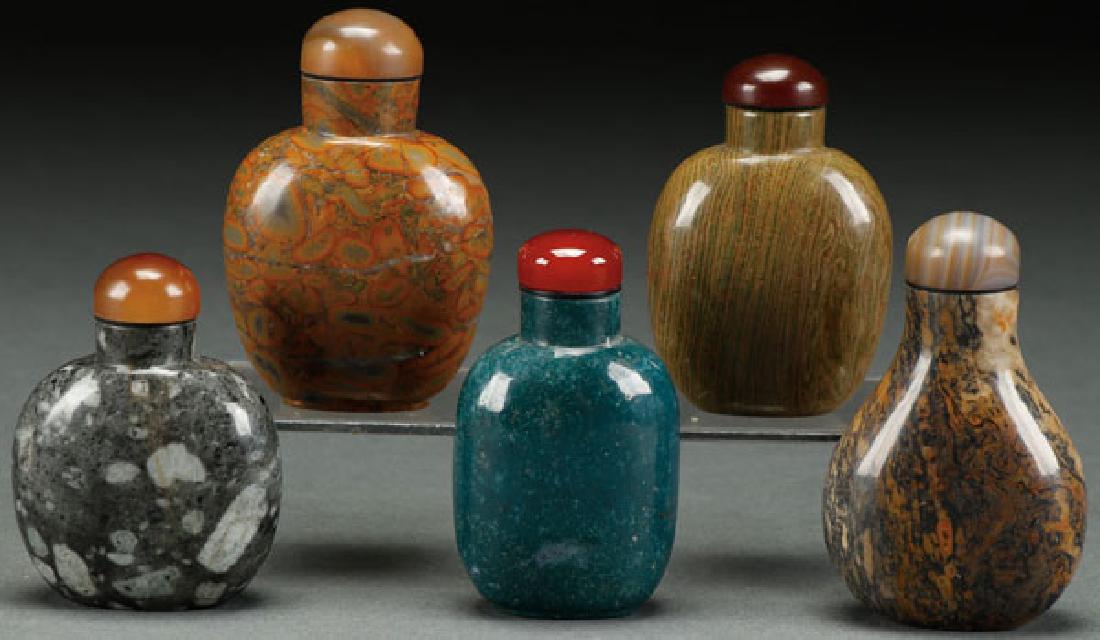 FIVE CHINESE CARVED JASPER AGATE SNUFF BOTTLES (1 of 1)