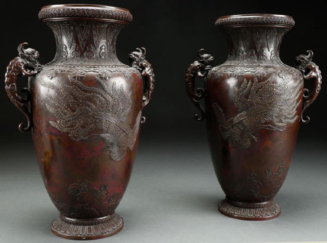 A VERY FINE PAIR OF JAPANESE BRONZE VASES, MEIJI (1 of 1)