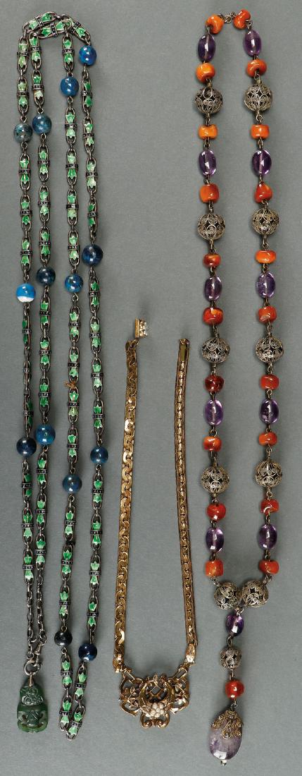 A FINE THREE PIECE GROUP OF VINTAGE JEWELRY (1 of 1)