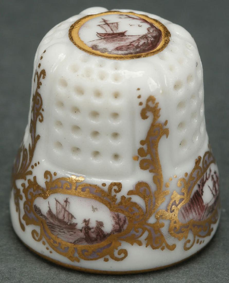 A VERY FINE MEISSEN THIMBLE, LAST HALF 18TH C (1 of 5)