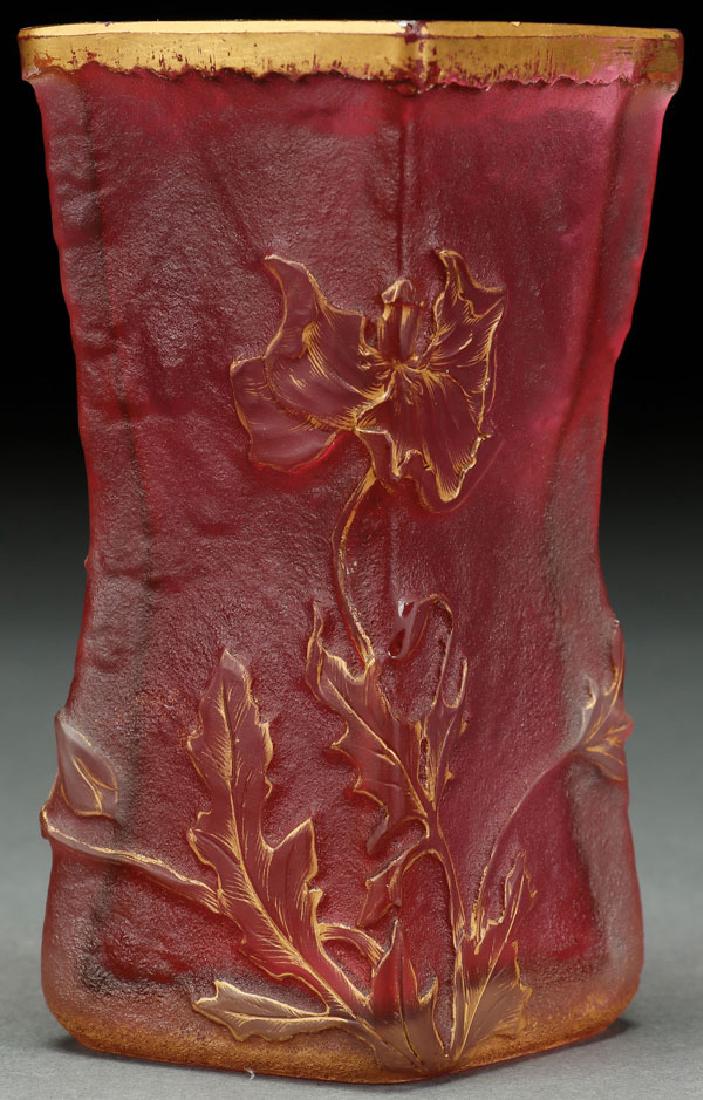 A DAUM NANCY FRENCH CAMEO GLASS VASE, CIRCA 1900 (1 of 1)