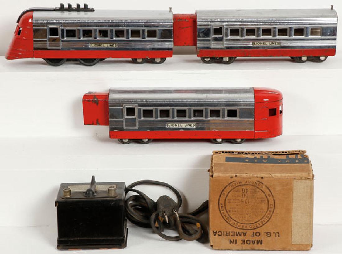 LIONEL O GAUGE PASSENGER SET, POSTWAR (1 of 1)