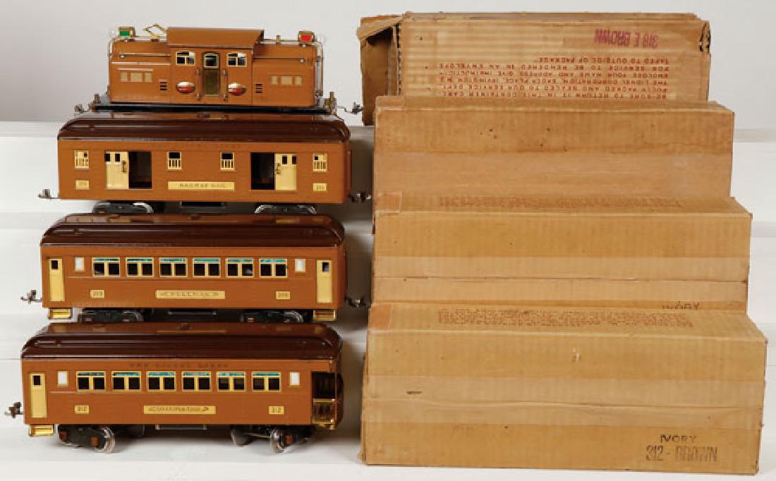 A VERY FINE LIONEL STANDARD GAUGE PASSENGER TRAIN (1 of 6)