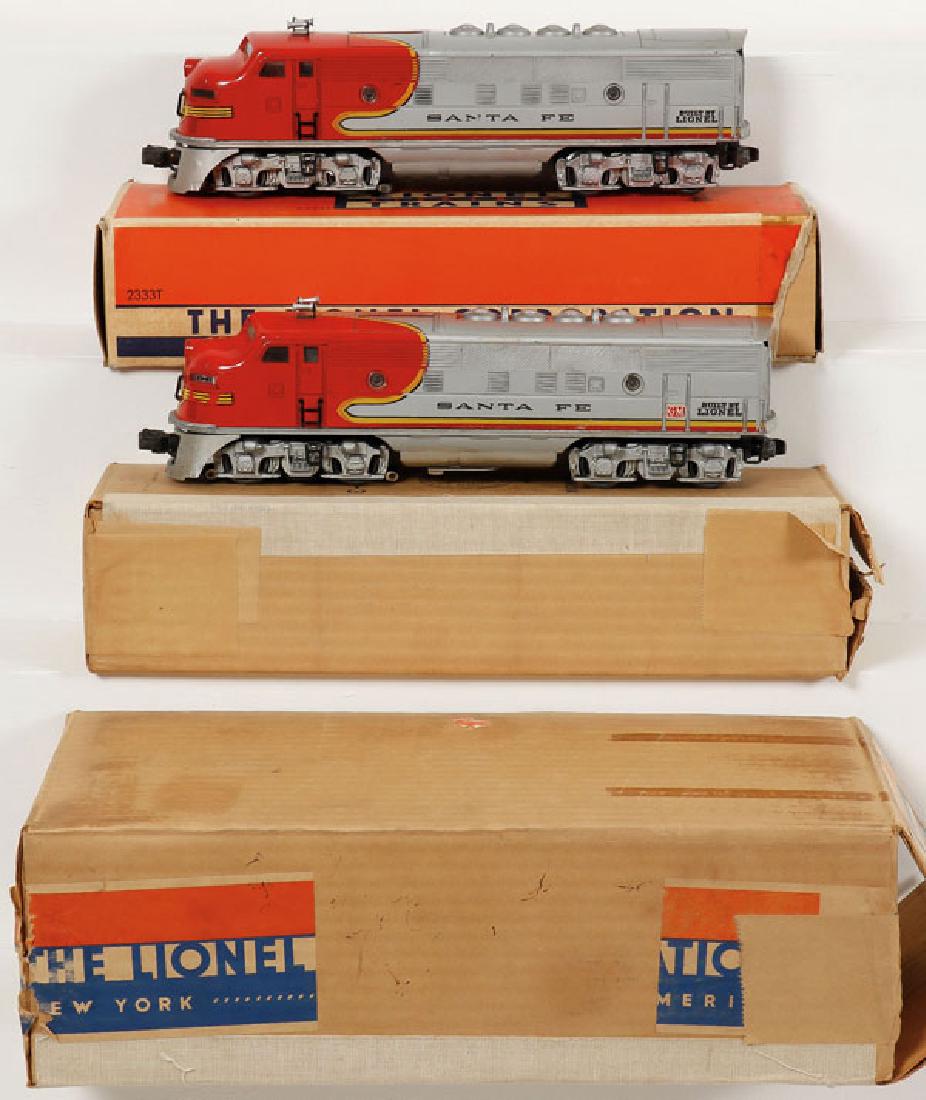 LIONEL O GAUGE ENGINE SET, CIRCA 1948 (1 of 7)