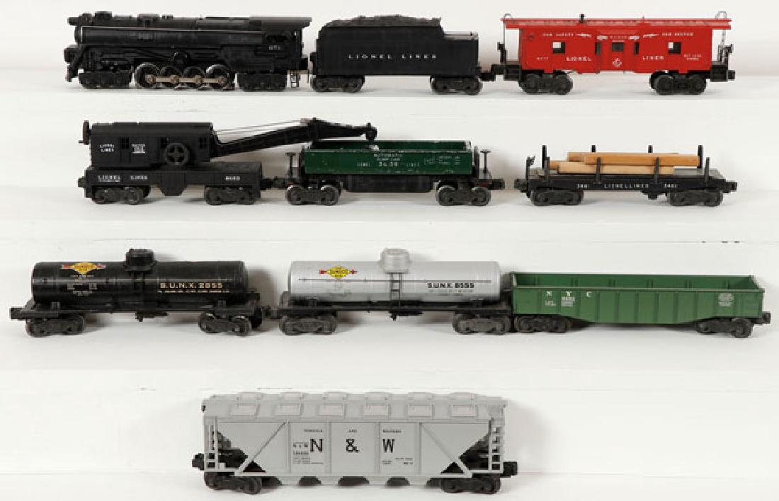 A LIONEL TEN PIECE O GAUGE TRAIN SET, POST WAR (1 of 1)