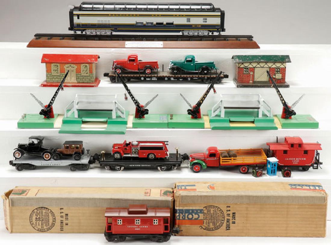 A 21 PIECE GROUP OF MODEL TOY TRAIN ACCESSORIES (1 of 1)