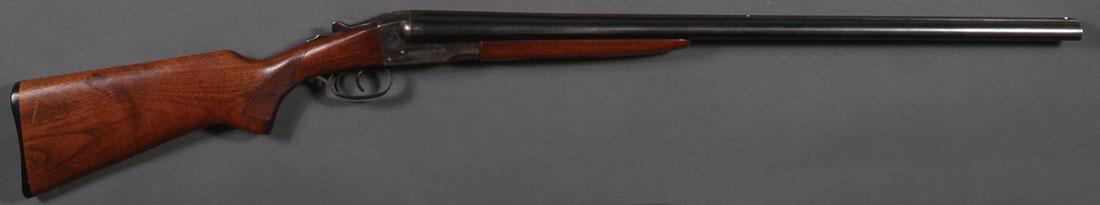 A STEVENS MODEL 5100 DOUBLE BARREL SHOTGUN: A STEVENS MODEL 5100 DOUBLE BARREL .16 GAUGE SHOTGUN. Walnut stock and forend with checkering, 28-inch barrels, clean bores, original finish, appears lightly used. No serial number. Requires an FFL fo