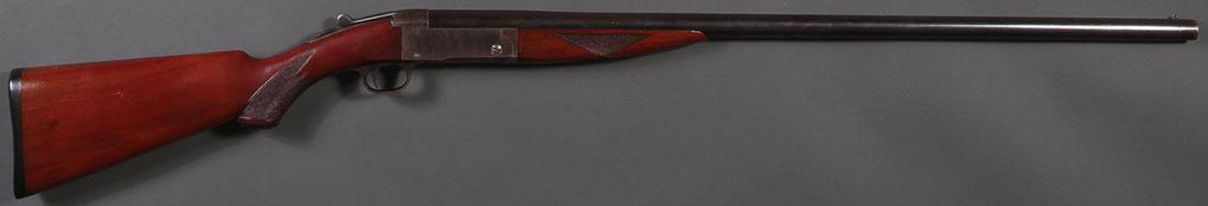 A STEVENS SINGLE SHOT 12 GAUGE SHOTGUN: A STEVENS SINGLE SHOT .12 GAUGE SHOTGUN. 30-inch blued barrel with case hardened frame, walnut stock and forend, barrel marked "SELECTED FORGED STEEL PROOF TESTED 9MM – R.F." No serial number. Requi