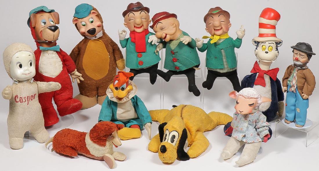 24 VINTAGE CHARACTERS & ADVERTISING TOYS: 24 VINTAGE CHARACTERS & ADVERTISING TOYS. Including a Casper the Ghost, a Gund for Disney Pluto with babies inside, a Mattel Cat in the Hat, a Yogi Bear, three Mr. Magoos, a Lassie, a Lambchop, a Matt